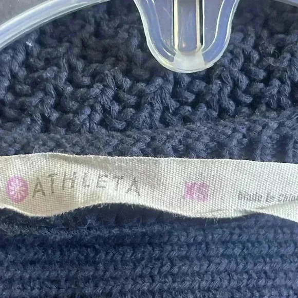 Athleta Knit Navy Blue Tank Top High-Low Hem Size XS - Picture 3 of 10